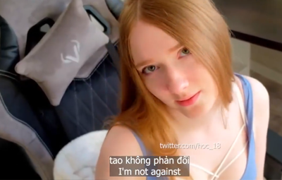 Phát Hiện Con Bạn Thân Đang Xem Sex Một Mình